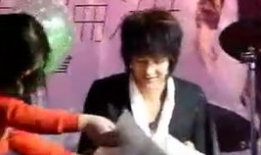 爆料明星艺人吃瓜很敢说的,明星艺人吃瓜敢言，揭秘幕后真相