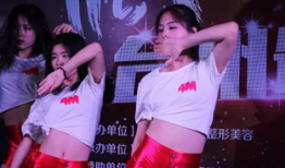 直播性爱枧频xx成人性表演,成人性表演的隐秘世界